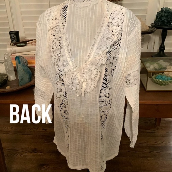 Beautiful Mexican Top Small - Picture 11 of 16